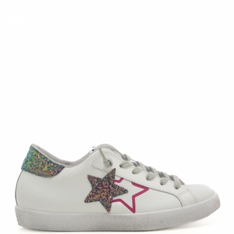 sneakers da donna con fondo a cassetta e stelle bianco glitter