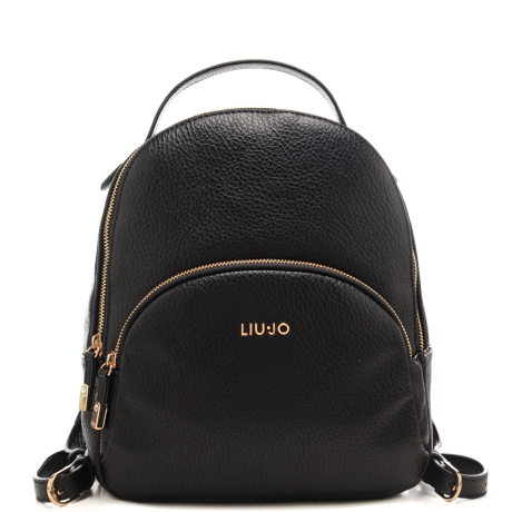 zaino piccolo da donna con texture martellata e tasca frontale nero 