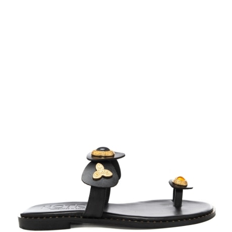  sandali bassi da donna monodito con maxi charms applicati  neri