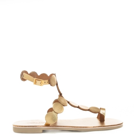 sandali bassi da donna con inserti cerchi laminati oro
