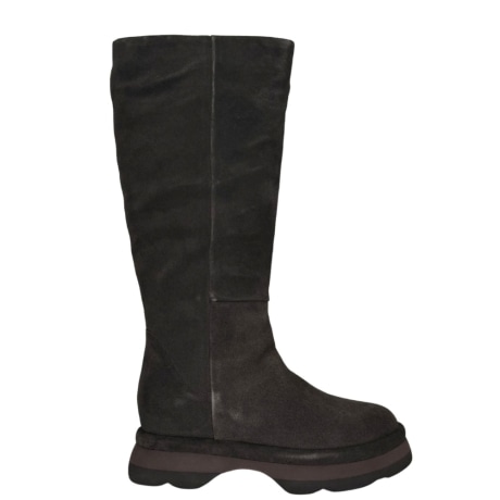 Stivale Alto da Donna in Camoscio Nero con Gambale Dritto