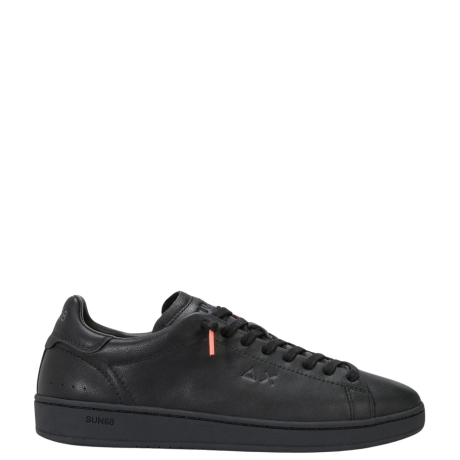 Sneaker Urban Court in pelle nero